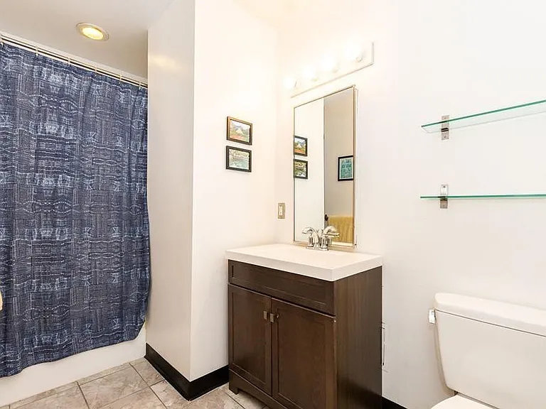 240 Heath St #210 — Photo 8