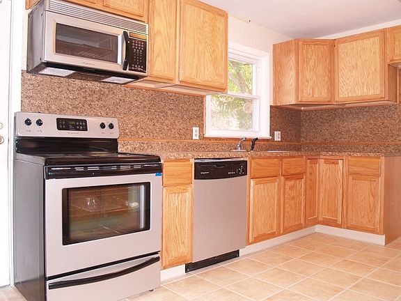New Kitchen and Appliances