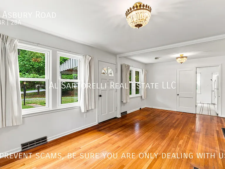 7 Asbury Rd — Photo 8