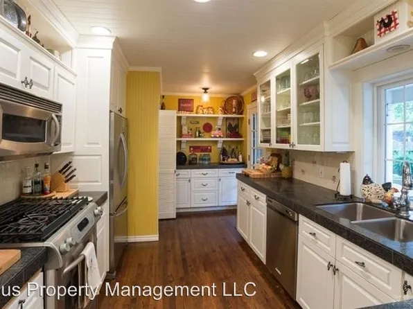 1717 NW Steidl Rd, Bend, OR 97703