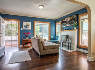 2215 S Sycamore Ave, Los Angeles, CA 90016