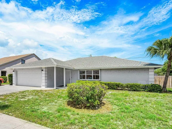 1303 W Indies Way, Lantana, FL 33462