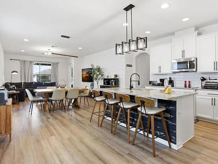 1840 Napoli Dr — Photo 12