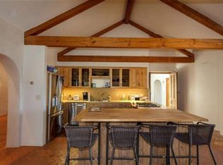 15 Camino Ancon, Santa Fe, NM 87506