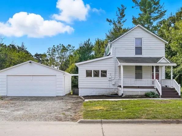 106 E Harlan St, Mount Pleasant, IA 52641