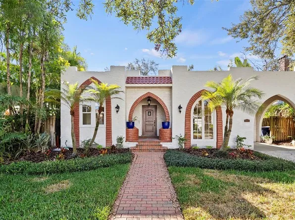 2436 W Prospect Rd, Tampa, FL 33629