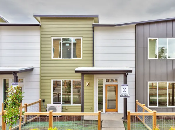 4248 Braeburn Ln, Bellingham, WA 98226