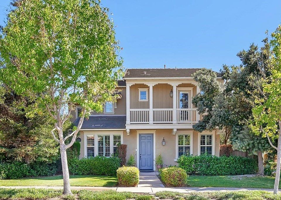 1st image of 8383 Kern Cres
