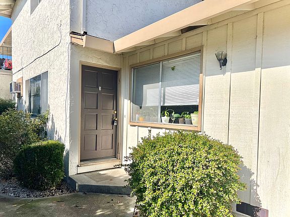 2nd image of 15225 La Alameda Dr APT B