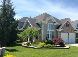 66 Burnside Dr, Egg Harbor Township, NJ 08234