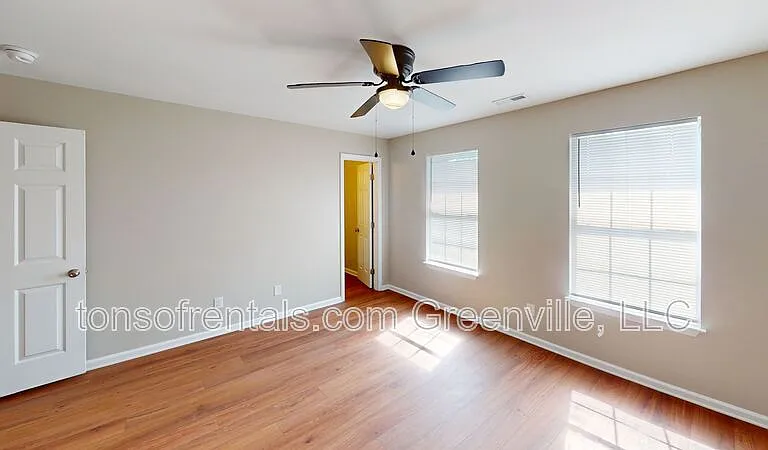 535 Pleasant Breezes Way — Photo 8