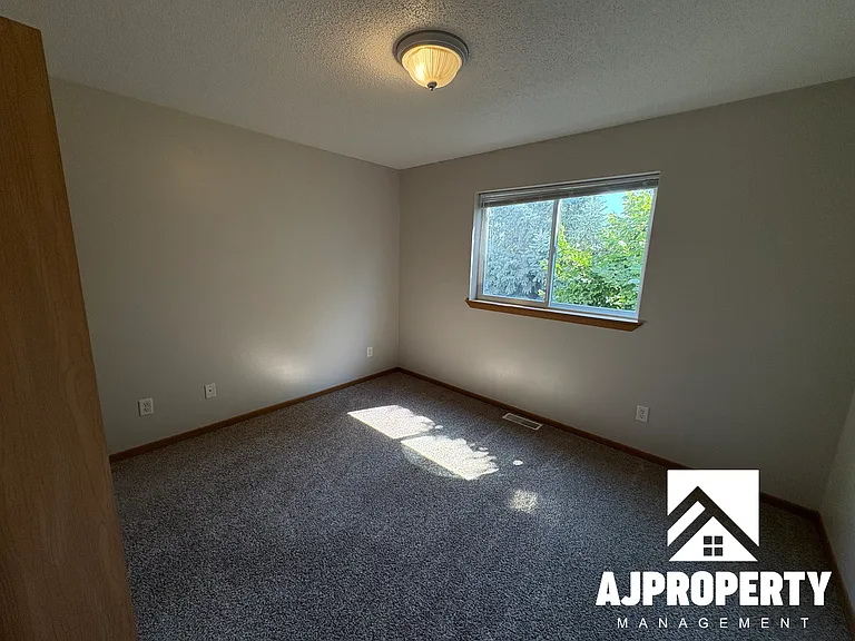 7003 W 56th St #7 — Photo 9