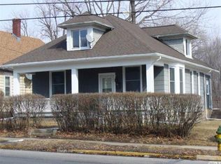 1227 S 12th St, Quincy, IL 62301