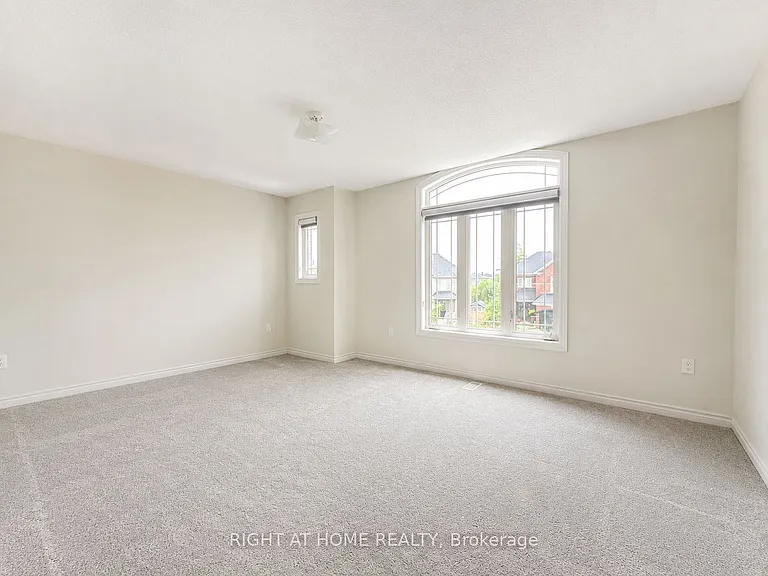 8 Pearl St — Photo 19