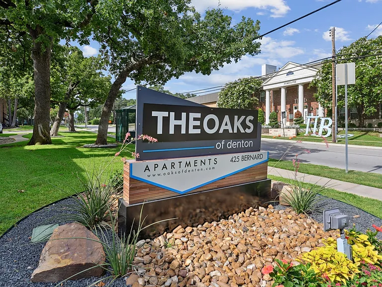 Oaks of Denton — Photo 45