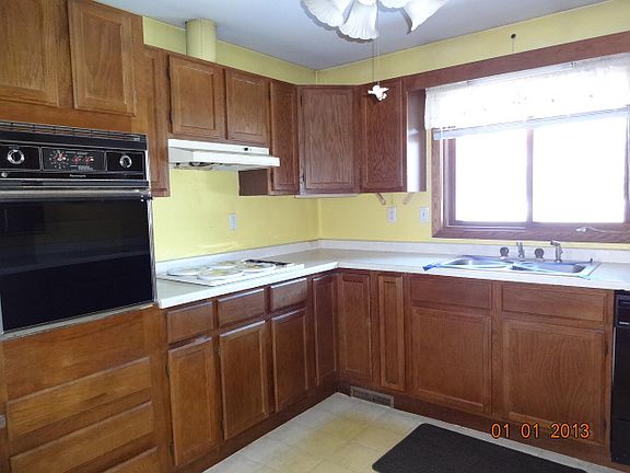 5th image of N204 Holly Ave
