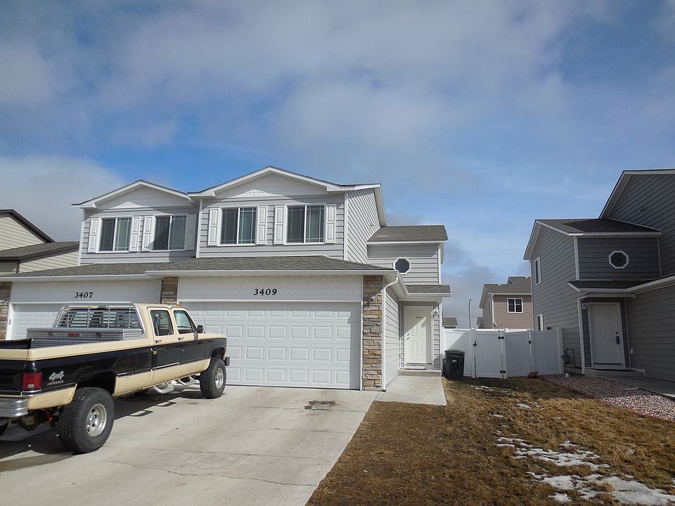 2nd image of 3409 Decoy Ave