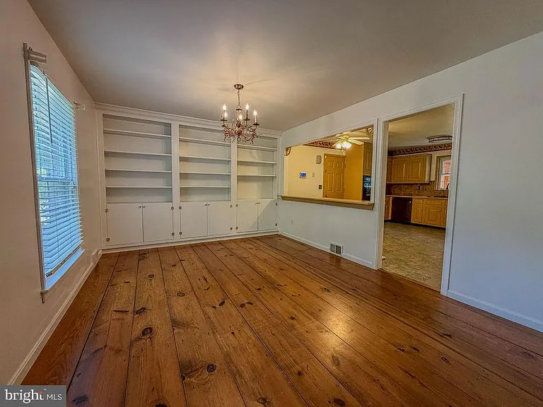 11 Hickory Ln — Photo 14