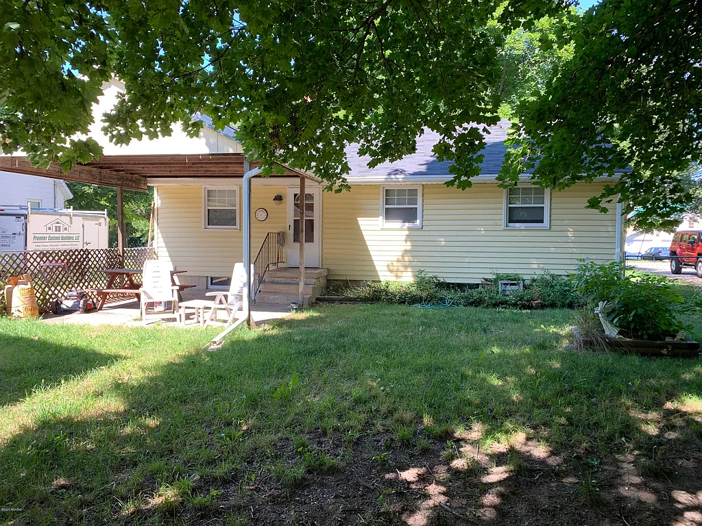 Property photo 3