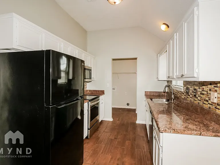 7357 Lee Ann Dr — Photo 10