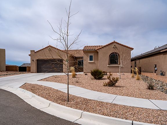 4th image of 4706 Las Plazuelas