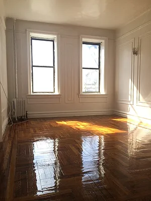 Rented by Smart NY Realty LLC | media 1