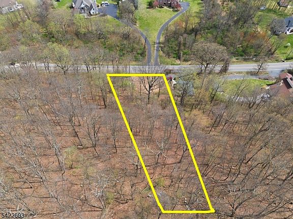 5th image of 468 W Mountain Rd