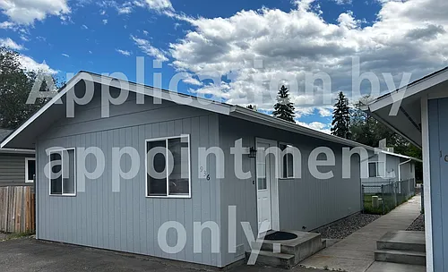 936 Palmer St Photo 1