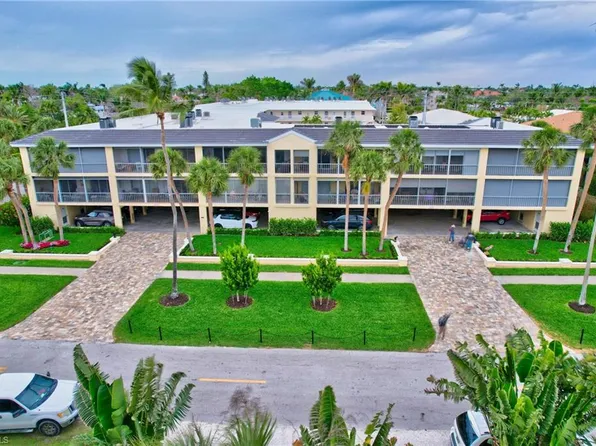 1051 3rd ST S #302, NAPLES, FL 34102