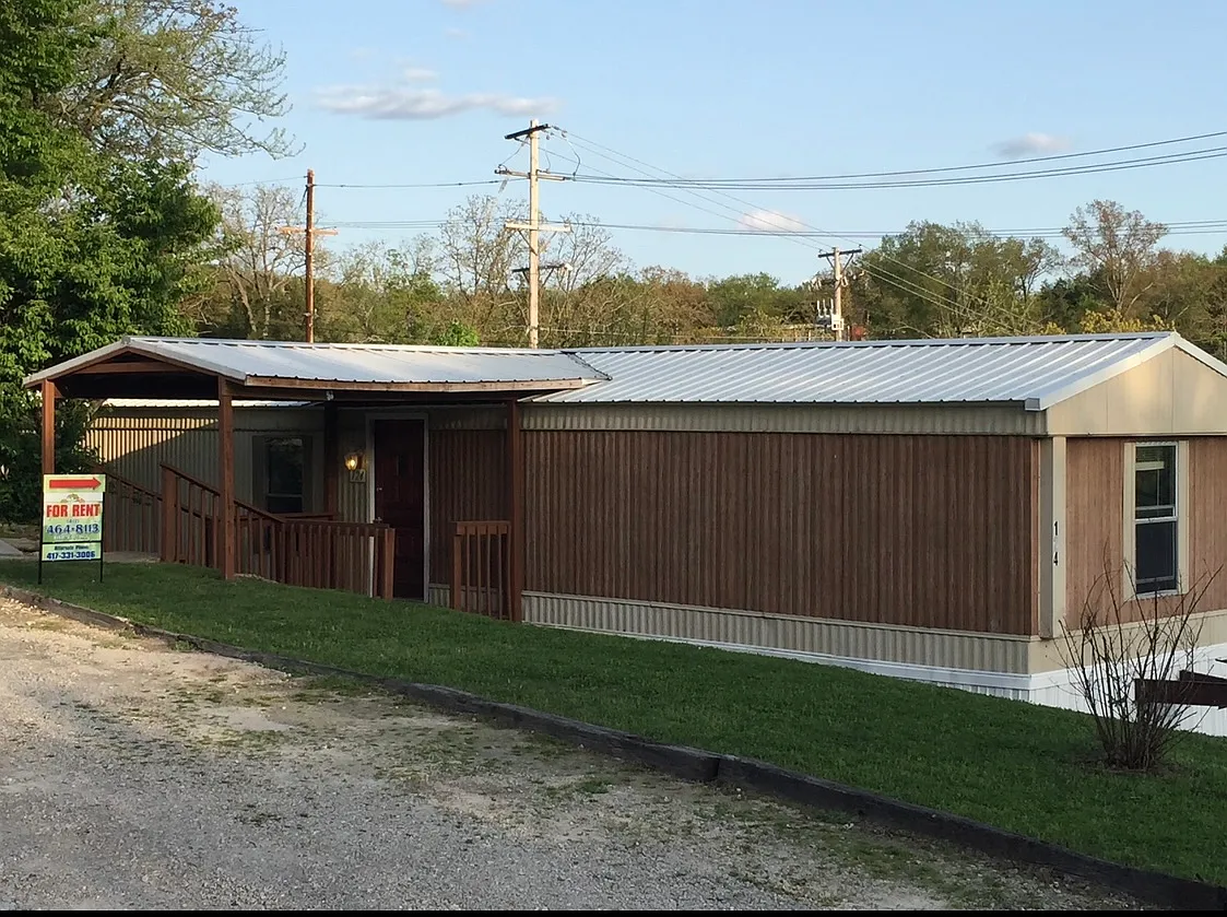 3 bed, 1100 sqft, $1,160 — Photo 4