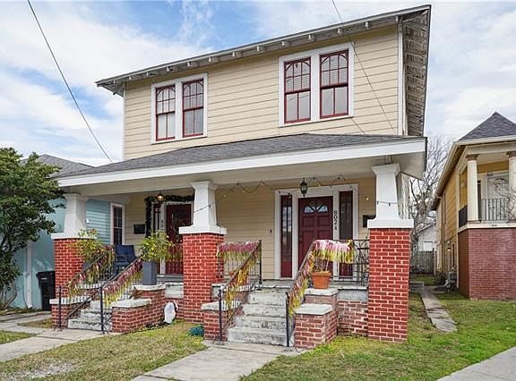 2nd image of 802 Taft Pl #A