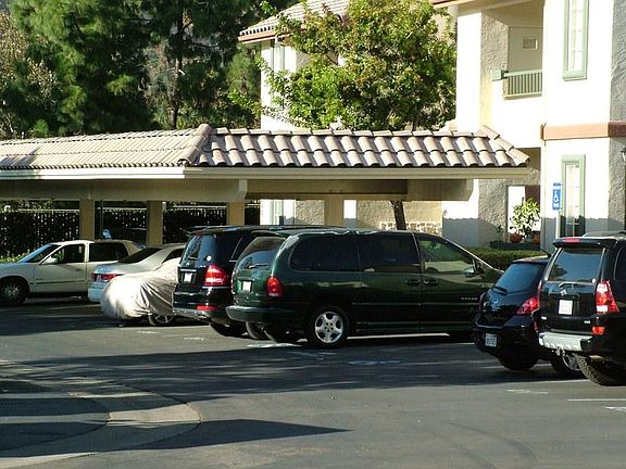 4th image of 10908 Sabre Hill Dr Unit 328