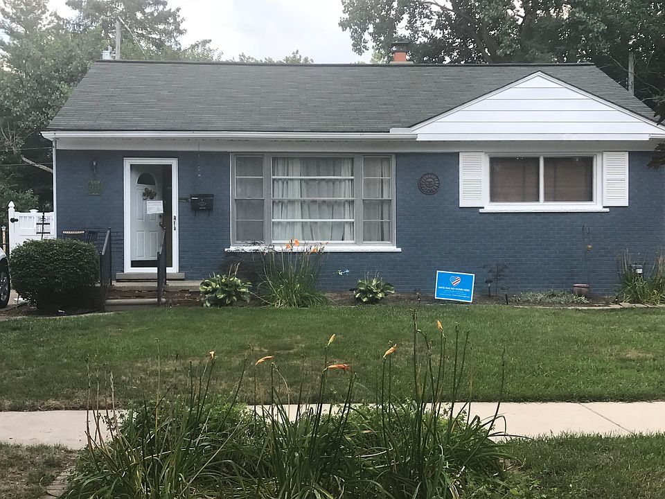 1st image of 24230 Parklawn St