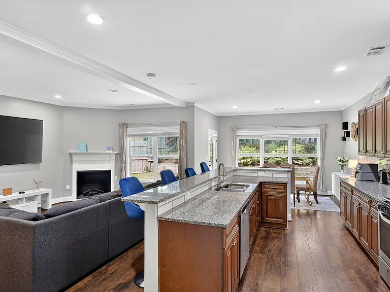 3066 Dolostone Way — Photo 24