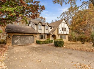 113 Woodleigh Rd, Branson, MO 65616