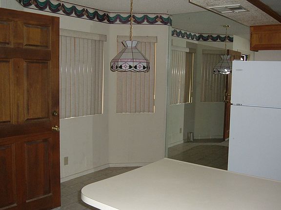 Dining Room / Nook