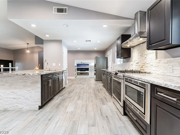 7425 Copper Crown Ct — Photo 13