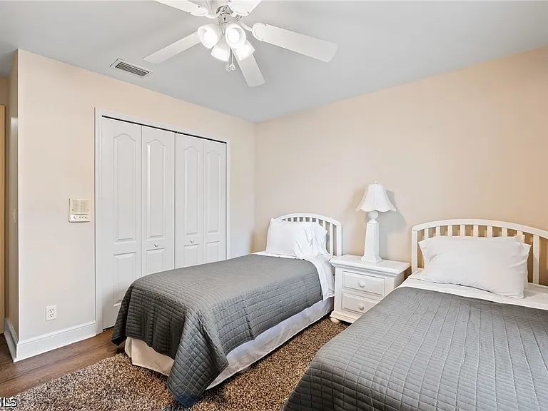 1250 Silverstrand Dr — Photo 31