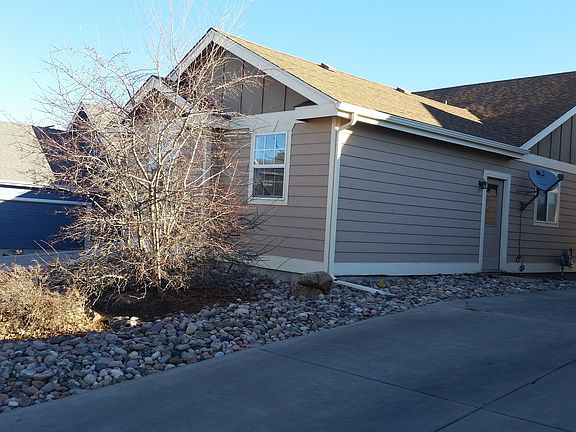 Lot is xeriscaped 