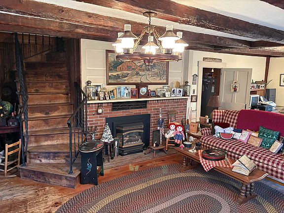 5th image of 76 Pierce Road #21