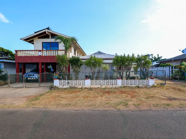 8542 Kopaa St, Kekaha, HI 96752