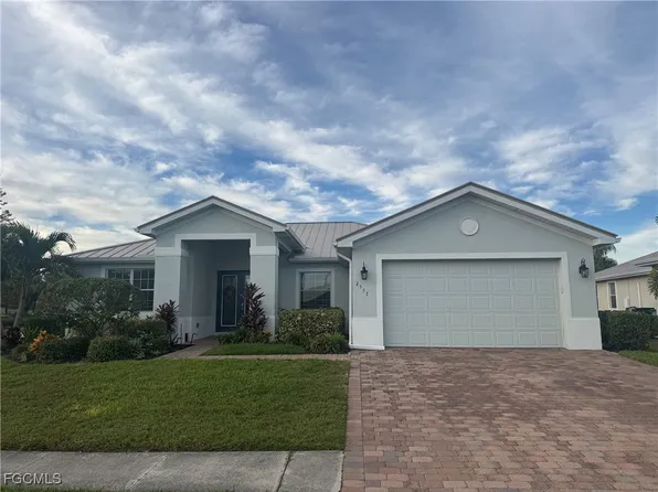 2557 Ashbury Cir, Cape Coral, FL 33991