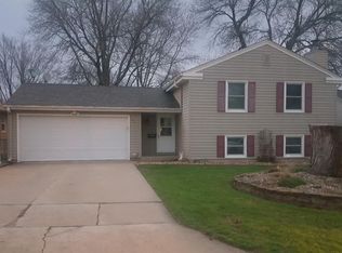 418 21st St SE, Mason City, IA 50401