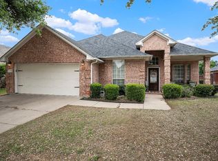 779 Little Ridge Ct, Burleson, TX 76028