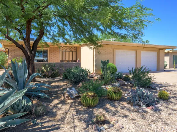 392 W Rio Altar, Green Valley, AZ 85614