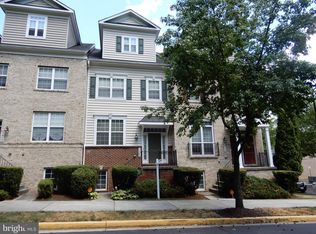 7915 Homefield Dr, Landover, MD 20785