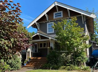 3617 SE Woodward St, Portland, OR 97202