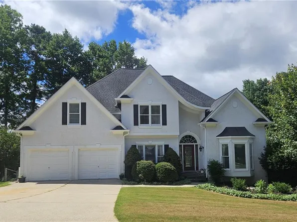 421 Clubview Dr, Woodstock, GA 30189
