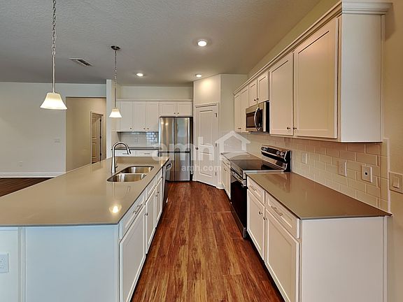 4th image of 2728 Ponds Trl