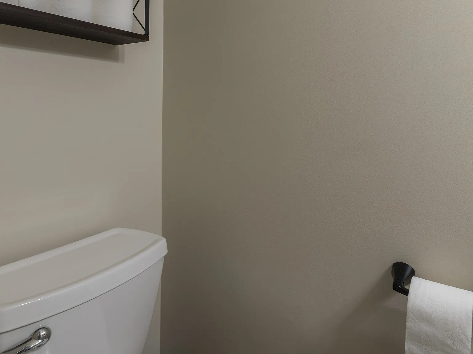 10029 Dauphine Drive - 1 — Photo 3